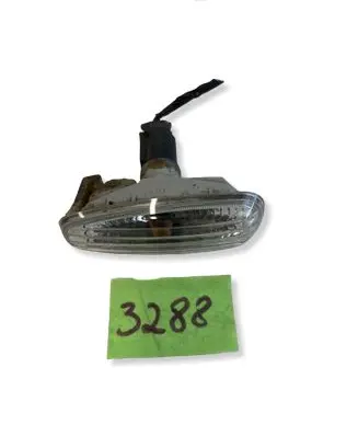 Hyundai i30 Front fender indicator light 923033L1