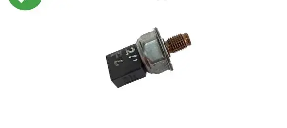 Mercedes-Benz E W211 Fuel pressure sensor 9307Z512A 55PP0702 0820218895