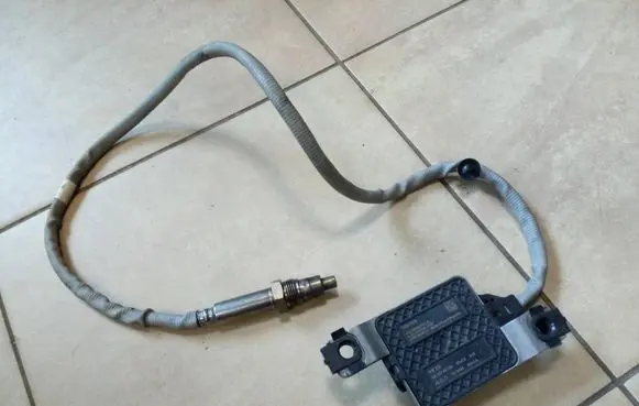 Audi A6 S6 C6 4F Lambda probe sensor 04L907807BD NE68390