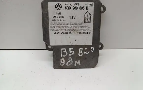 Volkswagen PASSAT B5 Airbag control unit/module 6Q0909605B 5WK42869 21990104F