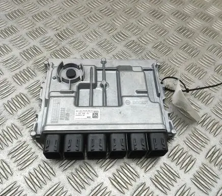 BMW X6 G06 Engine control unit/module 7102358 0281040050