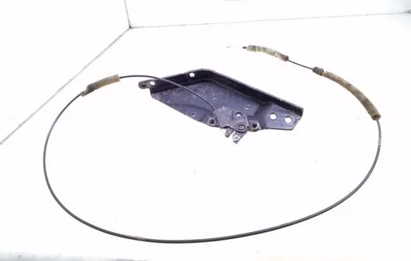 Mazda 5 Sliding door lock 