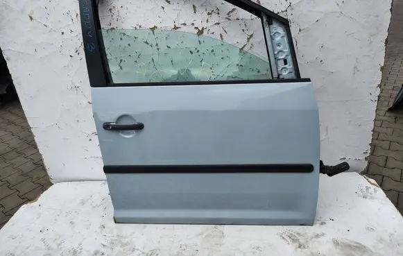 Volkswagen Caddy Front door 