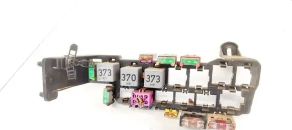 Audi A6 S6 C5 4B Fuse box set 8D1937545