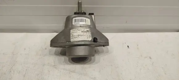 Chevrolet Camaro Engine mount bracket 23340395