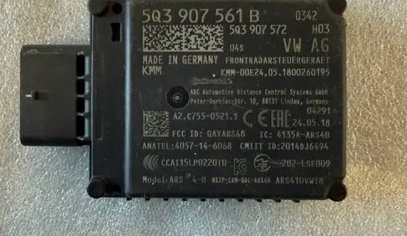 Audi A1 Distronic sensor radar 5Q3907561B 5Q3907572 A2C75505211