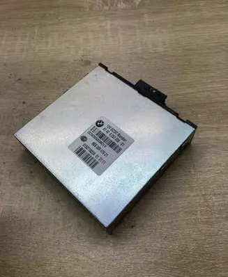 BMW 3 E90 E91 Voltage converter inverter 9253208