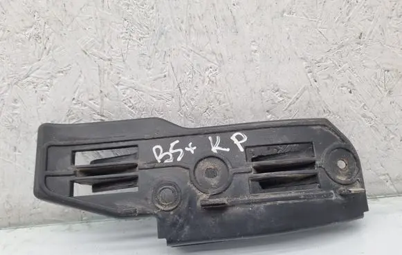 Volkswagen PASSAT B5.5 Front bumper mounting bracket 3B0807183E