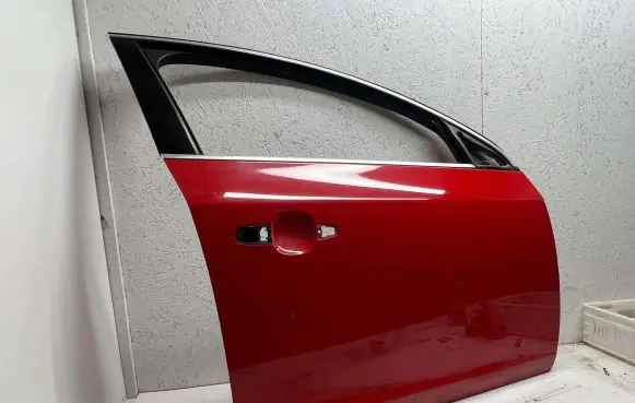 Volvo S60 Front door