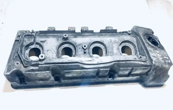 Mercedes-Benz E W210 Rocker cam cover A6040160203