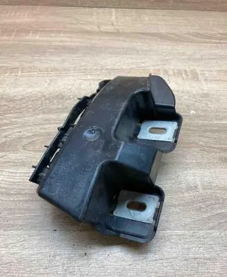 Mercedes-Benz GLC X253 C253 Front bumper mounting bracket A2538851465 15788