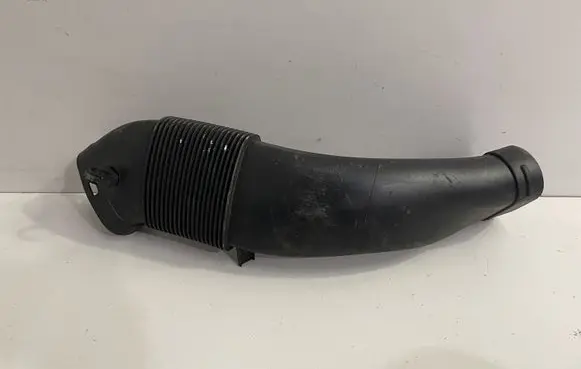 BMW X5 F15 Air intake hose/pipe 8514007