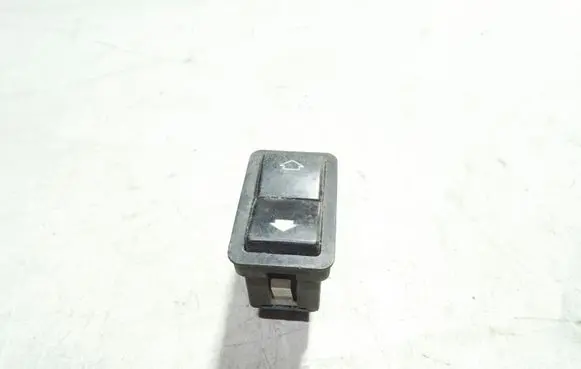 BMW 5 E39 Electric window control switch 8368932