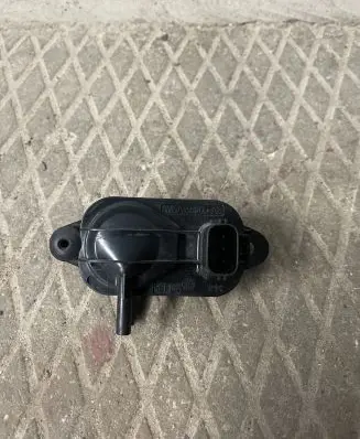 Volvo C30 Exhaust gas pressure sensor 3M5A5L200AB