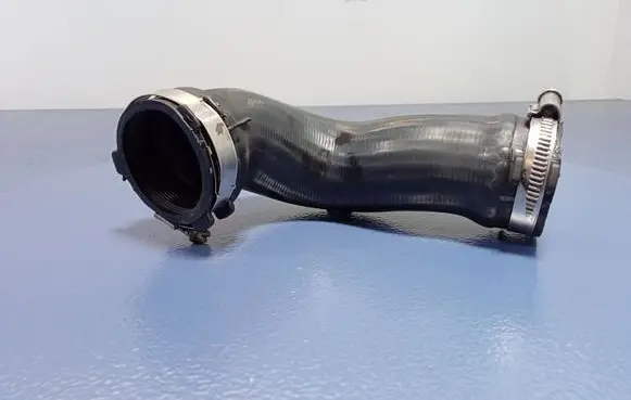 Audi A4 S4 B6 8E 8H Air intake hose/pipe