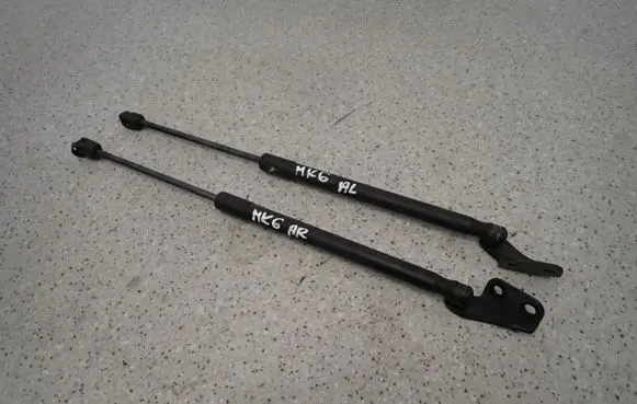 Suzuki Swift Cultus Tailgate strut 