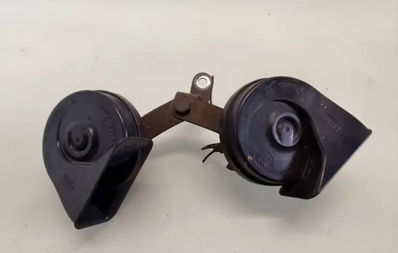 Toyota Corolla Verso E121 Horn signal 55306