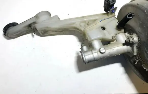 Mazda Premacy Master brake cylinder