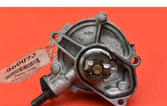 Hyundai i30 Vacuum pump 28810-2A101