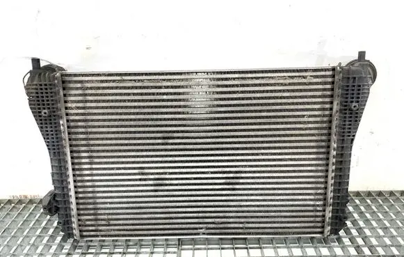 Volkswagen Golf V Intercooler radiator 1K0145803T