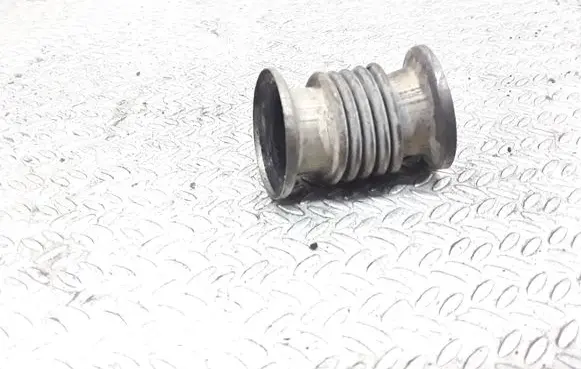 Peugeot 607 EGR valve line/pipe/hose