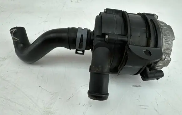 Audi A3 S3 8V Electric auxiliary coolant/water pump 04L965567