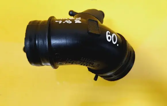 Audi A4 S4 B5 8D Air intake hose/pipe 06B133356B