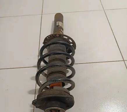 Volkswagen Tiguan Front shock absorber with coil spring 5N0412021BE 260411B26