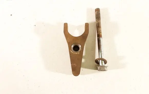 Toyota Verso Fuel Injector clamp holder
