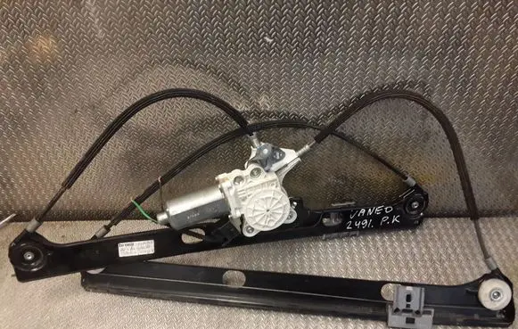 Mercedes-Benz Vaneo W414 Front door electric window regulator A4147200046 4147200046