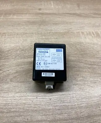 Toyota Corolla Verso AR10 Door control unit/module 897410F010 61B168000
