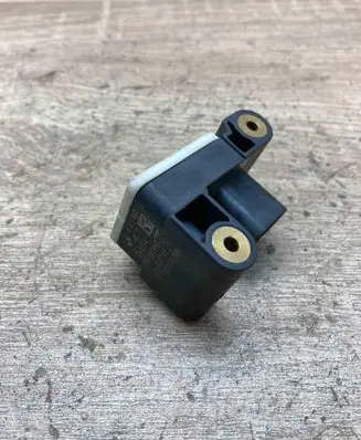 BMW 3 E90 E91 Airbag deployment crash/impact sensor 6911003 0285003900