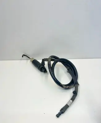 Mercedes-Benz SL R231 Windscreen/windshield washer pump A2108691221 A2318602392