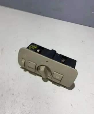 Volvo V70 Light switch 30739422 04067323 070605P