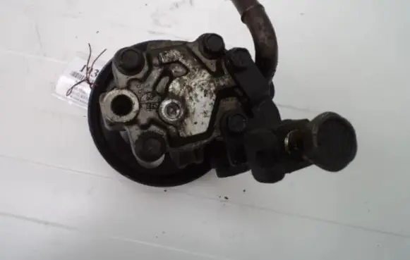 Ford Escort Power steering pump