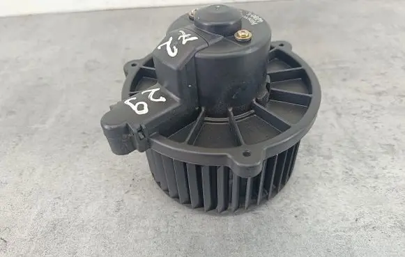 KIA Sportage Heater fan/blower 8300530950