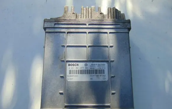 Renault Scenic I Engine control unit/module 8200059881