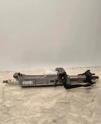 BMW 1 F20 F21 Steering wheel axle 666795 6854047 11092101462