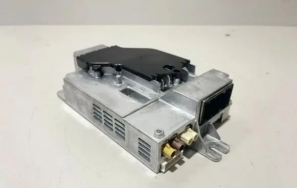 BMW 5 G30 G31 G38 Sound amplifier 5A57045 5B44D47