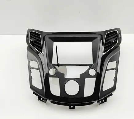 Hyundai i40 Radio/GPS head unit trim 974103Z000 847413Z340