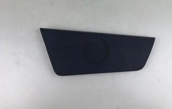Volkswagen Golf VIII Dash center speaker trim cover 5H2858122A