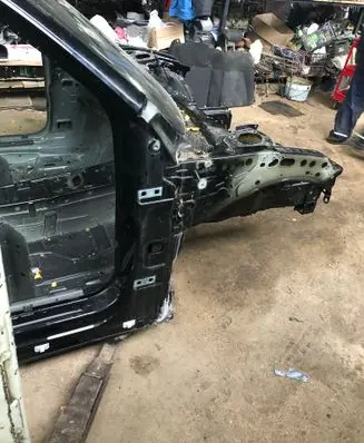 Mercedes-Benz EQB Front quarter panel 