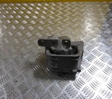 Audi A3 S3 8P Engine mount bracket 1K0199262BB