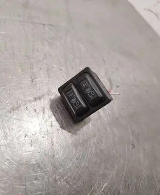 Mitsubishi Space Star Seat heating switch 