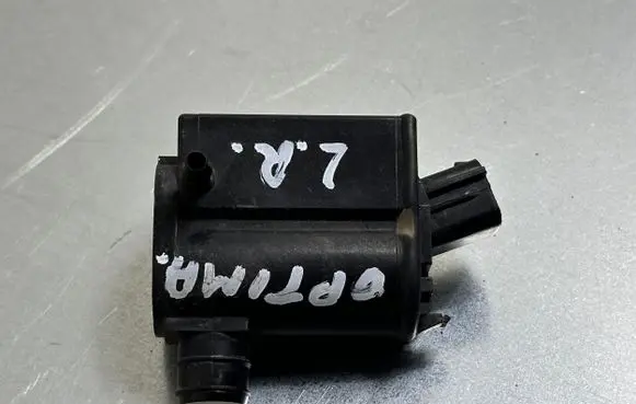 KIA Optima Windscreen/windshield washer pump 985101W000