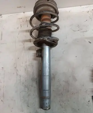BMW 3 E46 Front shock absorber with coil spring R024462G