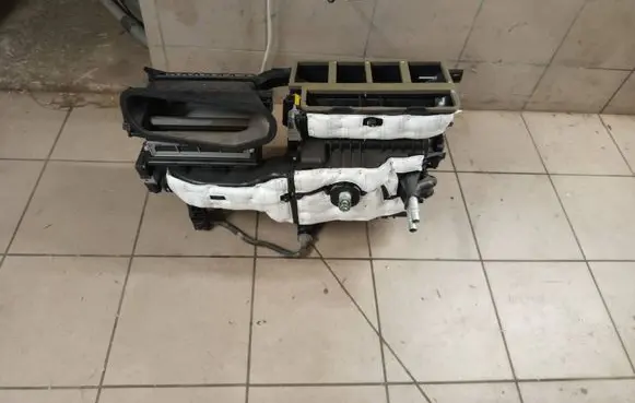 KIA Niro Interior heater climate box assembly 97200G5050