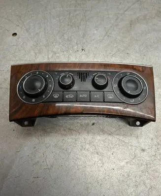 Mercedes-Benz C W203 Climate control unit A2038304085 F011500039