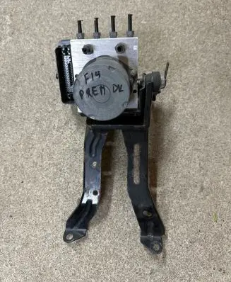 Subaru Forester SK ABS Pump 27536SJ010