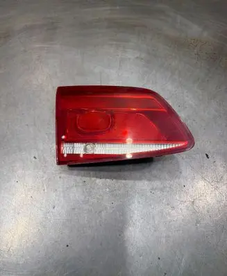 Volkswagen PASSAT B7 Tailgate rear/tail lights 3AF945093B 605511 E12990